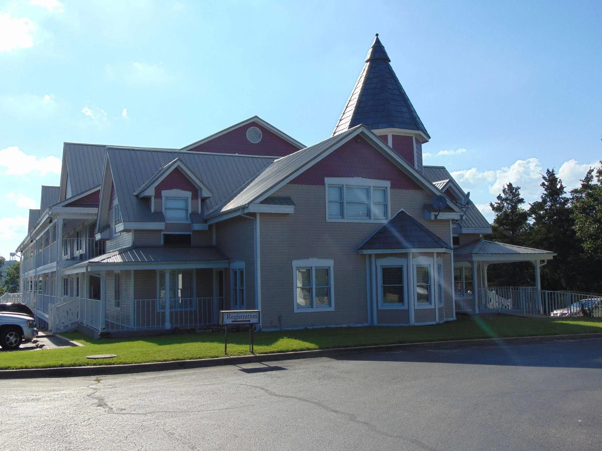The Candle Light In Branson Exterior photo